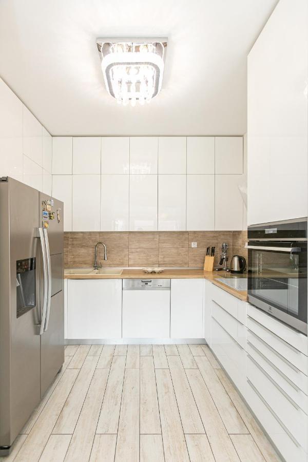 Apartment Relax Whit Big Terrace 170M2 Near The Beach 斯普利特 外观 照片